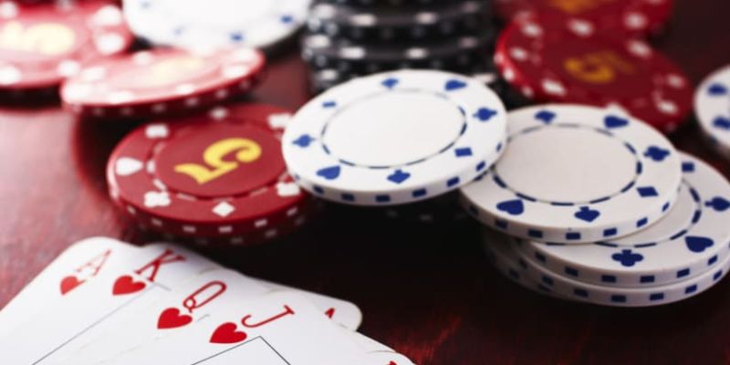 Luật chơi Poker cơ bản